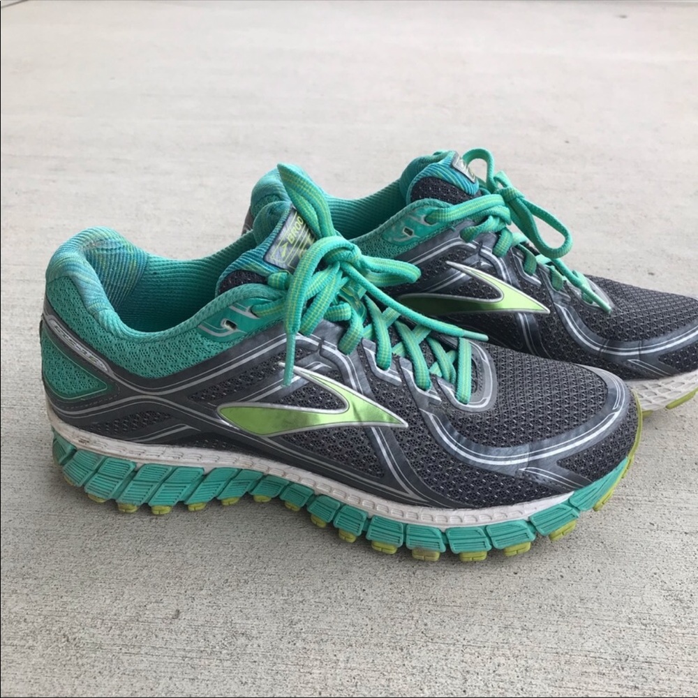 Brooks GTX Running Shoe